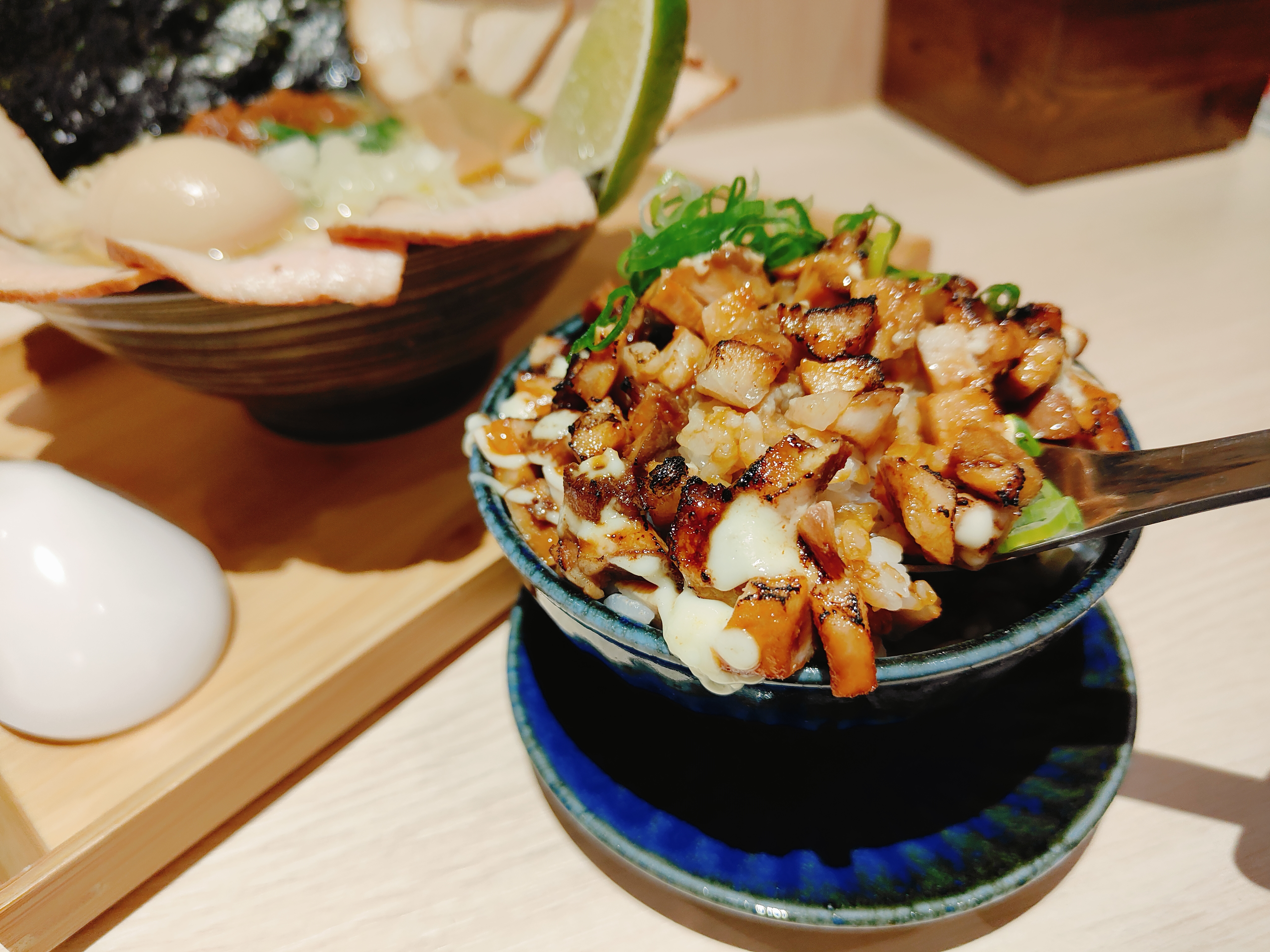 新北板橋美食-辰噌拉麵，主打豚骨與雞骨兩種湯頭，並有著多種""轉味""變化，可以免費續麵! !但交通真的不方便~－Nash's Wonderland