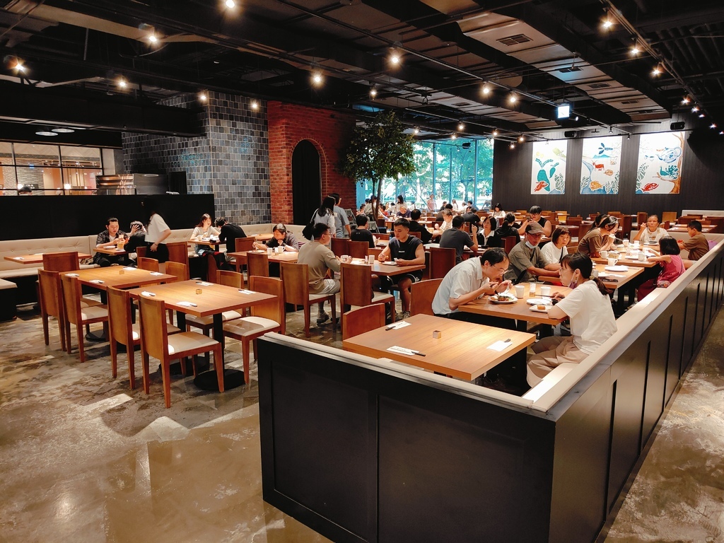 (新北新莊餐廳)村民食堂廚窗港點 新莊i-Tower店，