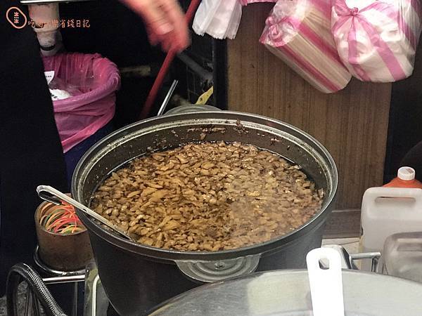 三重通化街古早味滷肉飯米粉湯3.jpg 三重通化街古早味滷肉飯米粉湯3.jpg