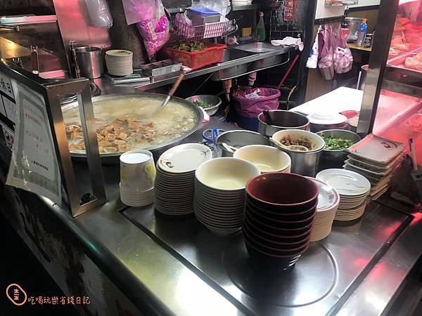 三重通化街古早味滷肉飯米粉湯6.jpg 三重通化街古早味滷肉飯米粉湯6.jpg