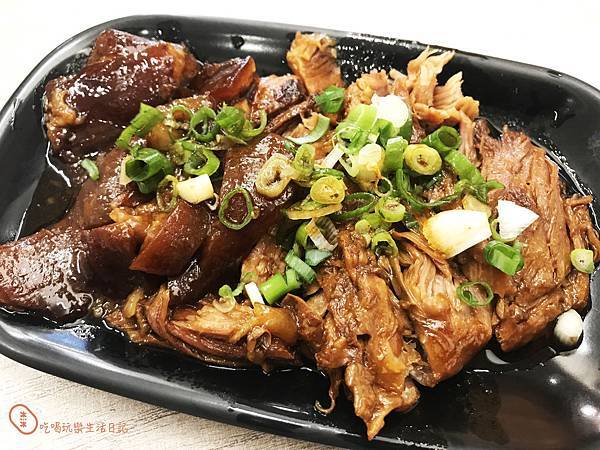 台北天母滷肉腳20.jpg