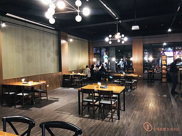 新竹竹北橋下2.0 Restaurant & Bar8.jpg