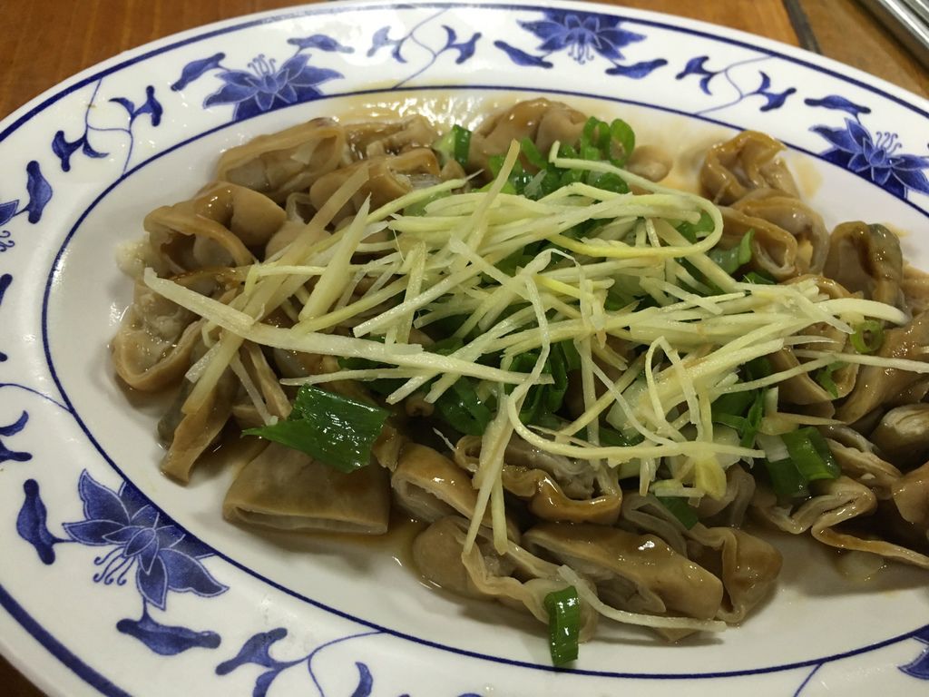 八張隨意小吃牛肉麵