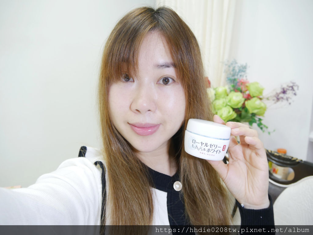 蜂王乳QQ潤白凝露 (5).jpg 蜂王乳QQ潤白凝露 (5).jpg