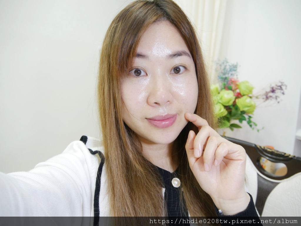 蜂王乳QQ潤白凝露 (13).jpg 蜂王乳QQ潤白凝露 (13).jpg