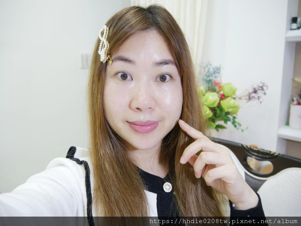蜂王乳QQ潤白凝露 (15).jpg 蜂王乳QQ潤白凝露 (15).jpg