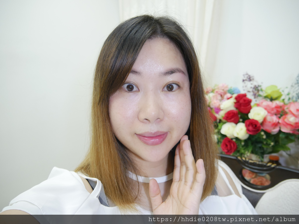 奇士美 平衡補水噴霧+水凝乳 (44).jpg