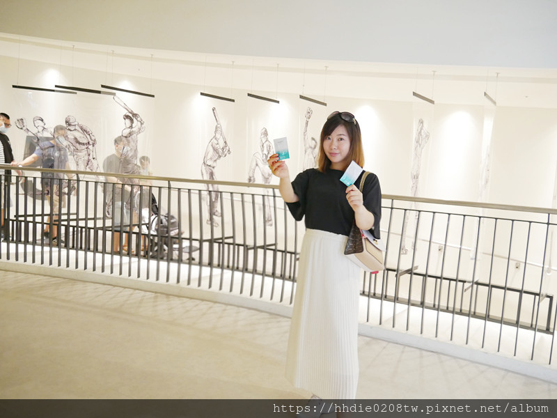 LazyBlue懶青子肽水潤玻尿酸固體飲 (30).jpg