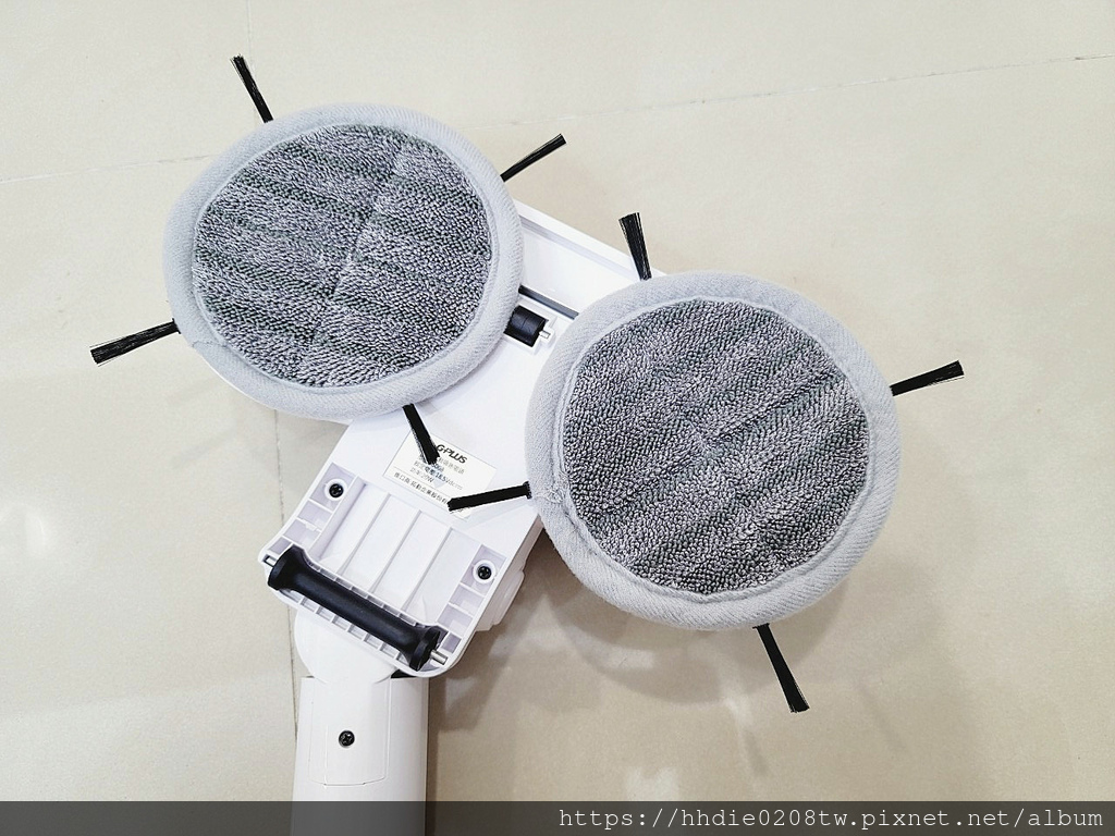 GP T11 mini 濕拖無線吸塵器 (22).jpg