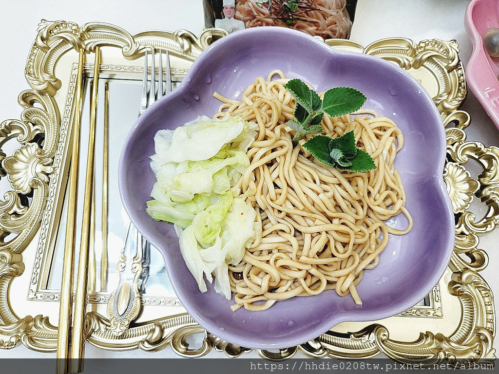 川巴子乾拌麵 (2).jpg