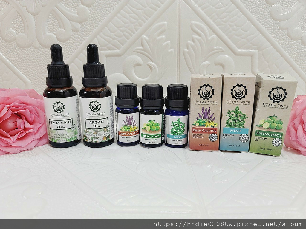 天然精油美容油 (1).jpg