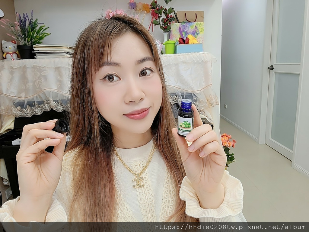 天然精油美容油 (12).jpg