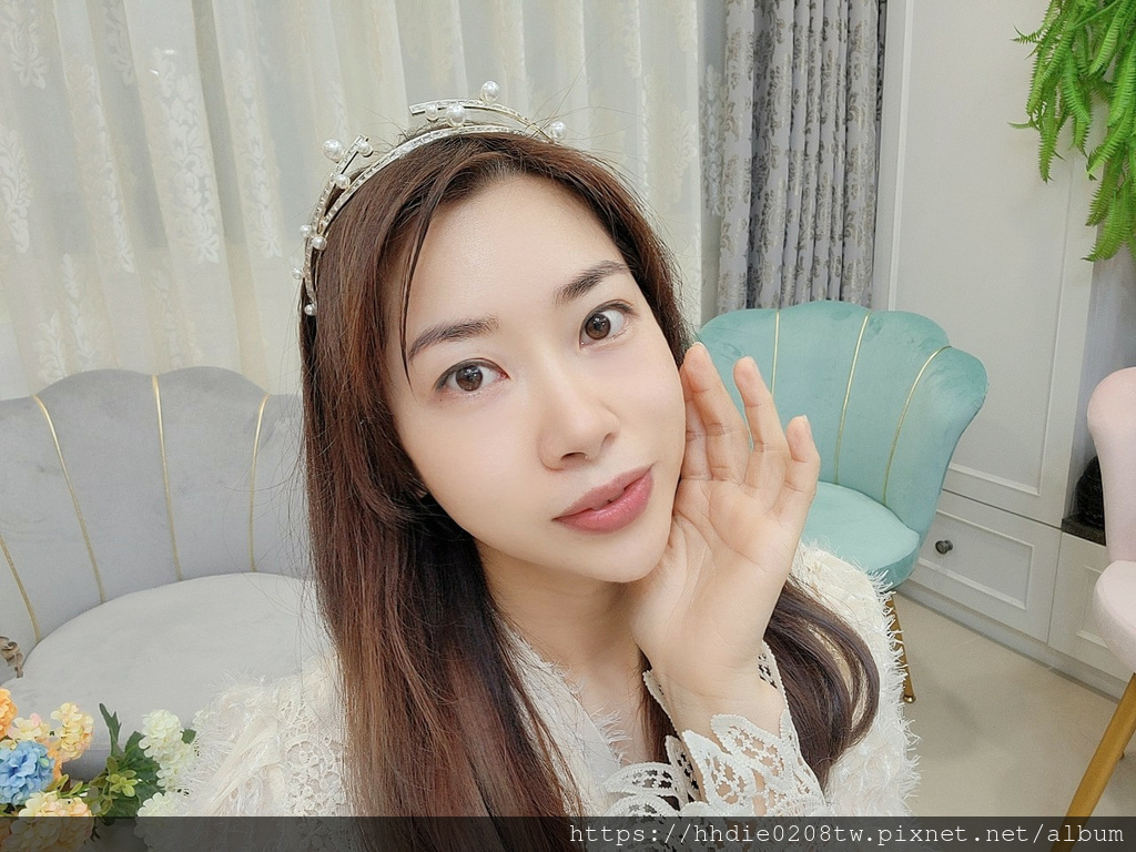 嫩白精华乳 (2).jpg