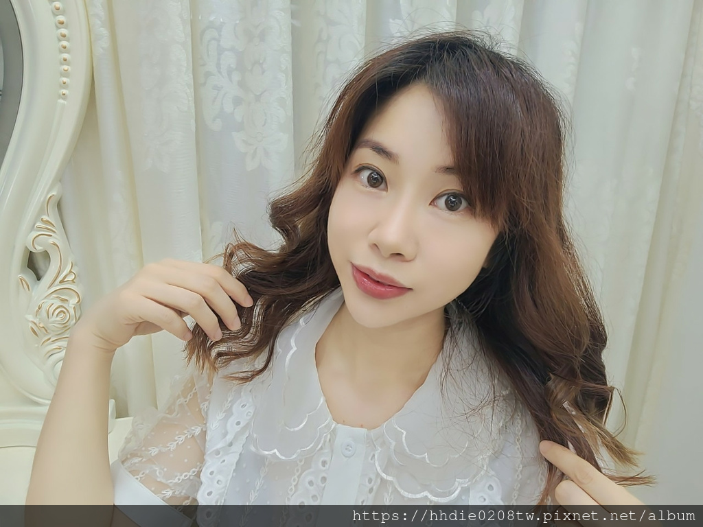 依諜 (9).jpg 負離子柔順吹風機推薦|SANSUI 山水 極勁正負離子高速吹風機