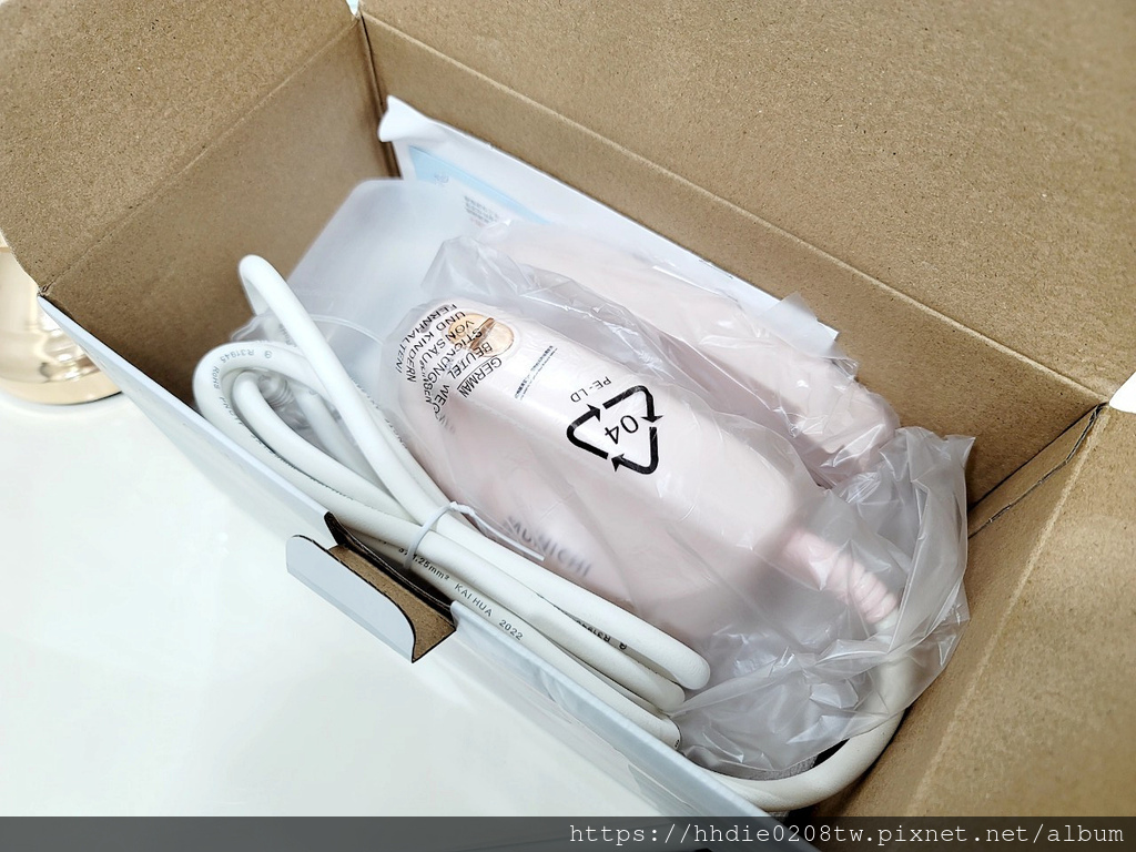 沐尼黑蒸氣電熨斗 (8).jpg MSI-PQQ7 2 in1 蒸氣電熨斗