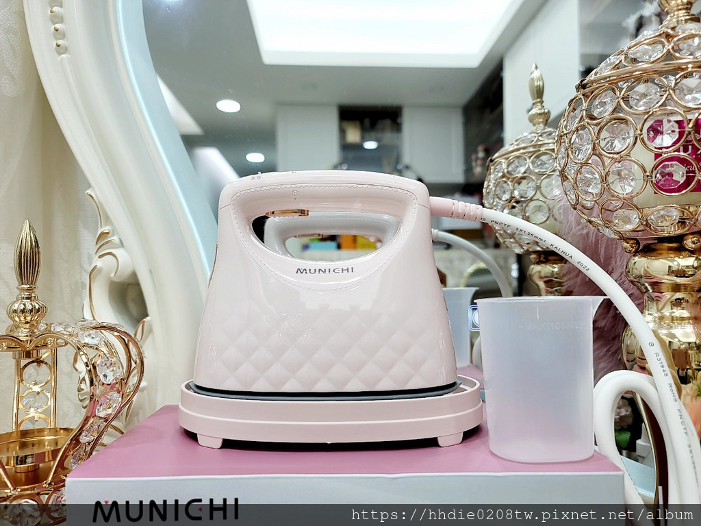 沐尼黑蒸氣電熨斗 (14).jpg MSI-PQQ7 2 in1 蒸氣電熨斗