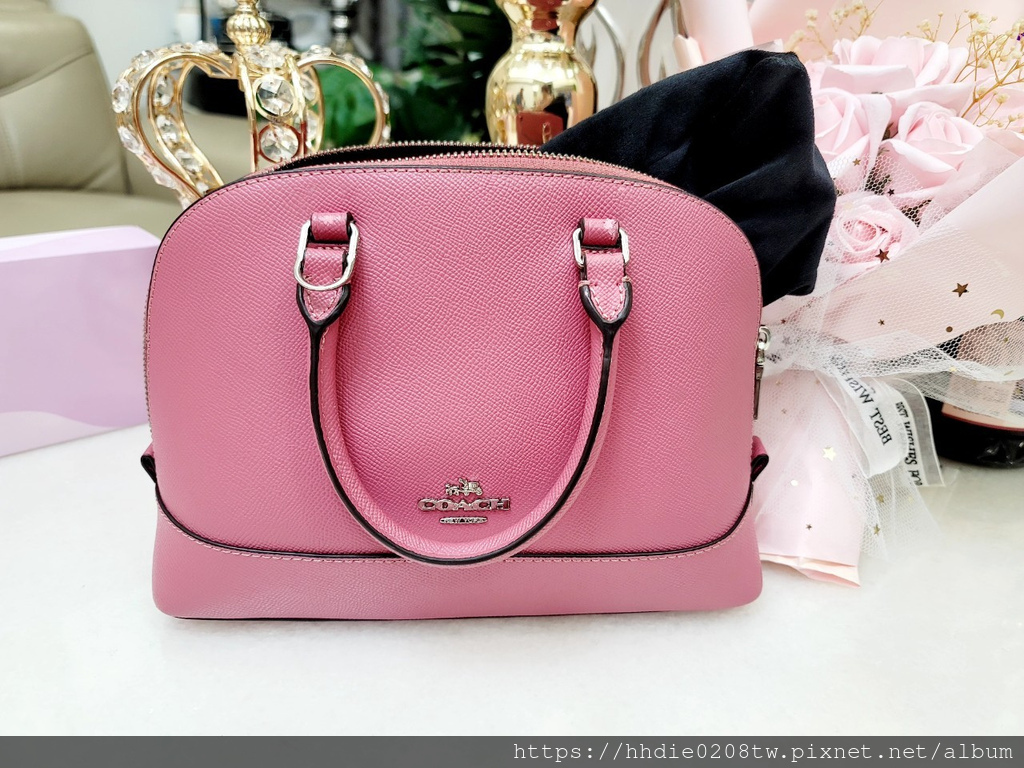 沐尼黑ION負離子溫控直髮梳 (14).jpg 直捲兩用造型梳推薦MUNICHI 沐尼黑ION負離子溫控直髮梳|MCH陶瓷防燙梳齒、5檔溫控、恆溫護髮不燙手、30秒熱機梳整造型好幫手