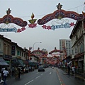 實龍崗路(Serangoon Road)