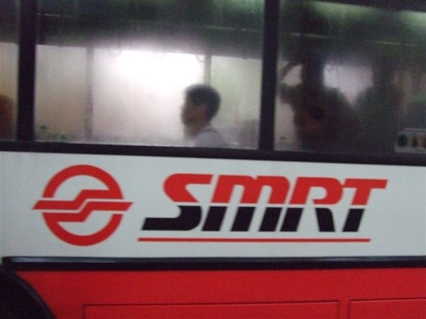 新加坡公車,SMRT和SBS