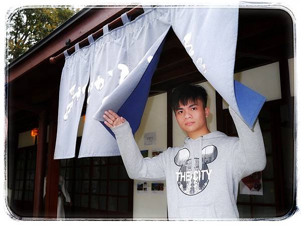 P1100909_edited.jpeg P1100909_edited.jpeg