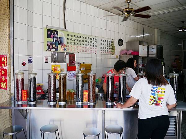 P1110328_edited.jpeg P1110328_edited.jpeg