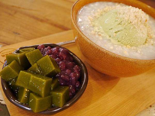 P1110360_edited.jpeg P1110360_edited.jpeg