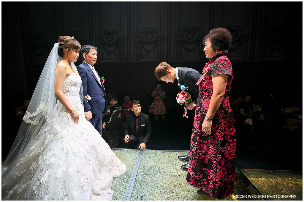 0874-0330.jpg 0874-0330.jpg