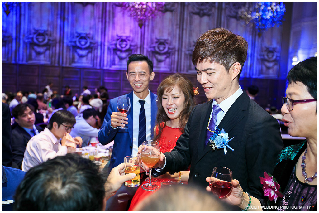 1031-0525.jpg 1031-0525.jpg