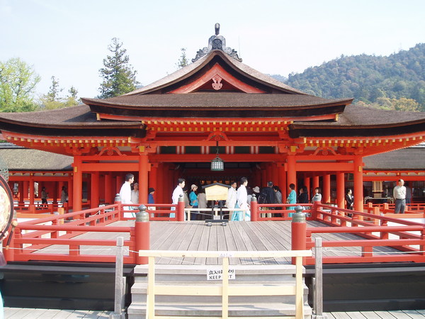 嚴島神社正殿.JPG