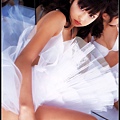 WW_Yuko_Ogura_MirrorGirl_002.jpg