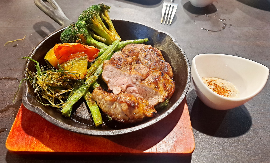 20220825_195031.jpg 20220825_195031.jpg