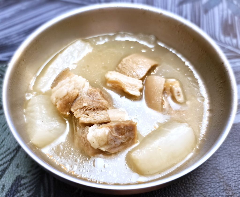 |吃貨食譜|【新疆羊肉湯&菜頭羊肉湯作法】