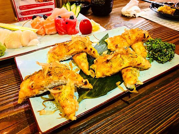 新竹東區 居酒屋 名古屋料亭 1000元享有龍蝦 599無菜單創意料理吃到飽 尼克玩食大探險 新竹東區 居酒屋 名古屋料亭 1000元享有龍蝦 599無菜單創意料理吃到飽 尼克玩食大探險