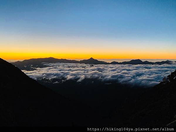 DAY 2 雪山主峰_201007_0.jpg DAY 2 雪山主峰_201007_0.jpg