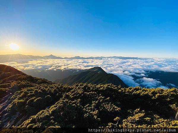 DAY 2 雪山主峰_201007_4.jpg DAY 2 雪山主峰_201007_4.jpg