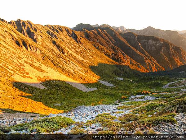 DAY 2 雪山主峰_201007_68.jpg DAY 2 雪山主峰_201007_68.jpg