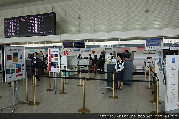巴西嬌娃e Jet滿場飛舞的大阪伊丹空港 Hikouki の整備場 痞客邦 巴西嬌娃e Jet滿場飛舞的大阪伊丹空港 Hikouki の整備場 痞客邦