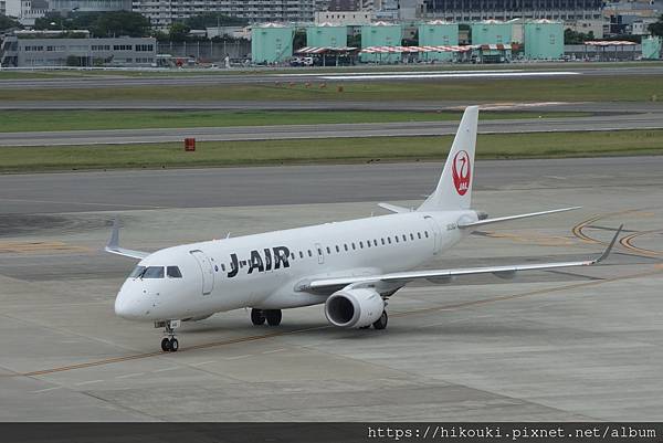 20171018  巴西嬌娃E-Jet滿場飛舞的大阪伊丹空港