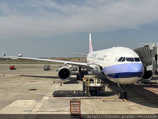 [分享] 20231017  CI835  TPE-BKK