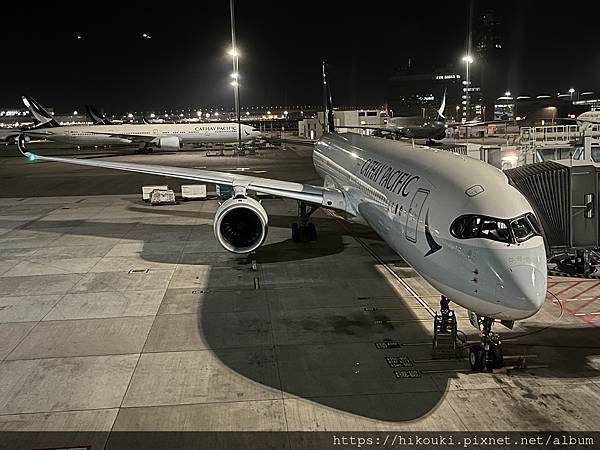 [分享] 20240303 CX105 HKG-MEL A35K飛行紀錄