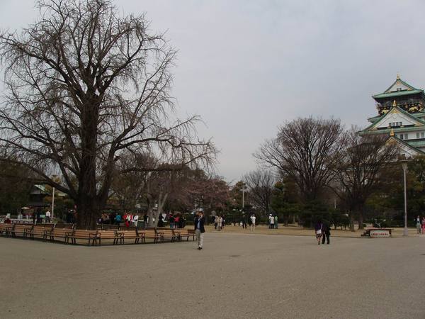 96.03.29 大阪城公園拍照一