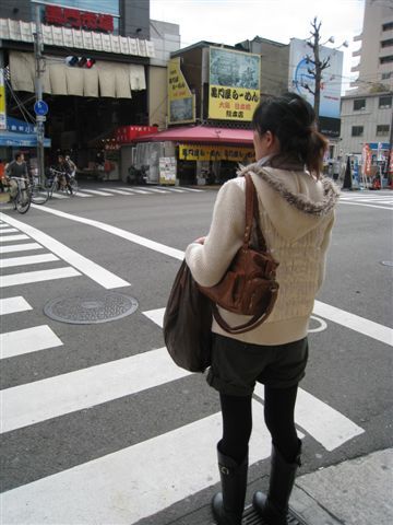 日本的街頭等紅綠燈中