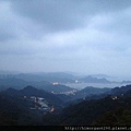 九份馬克村莊前空地傍晚景色-2