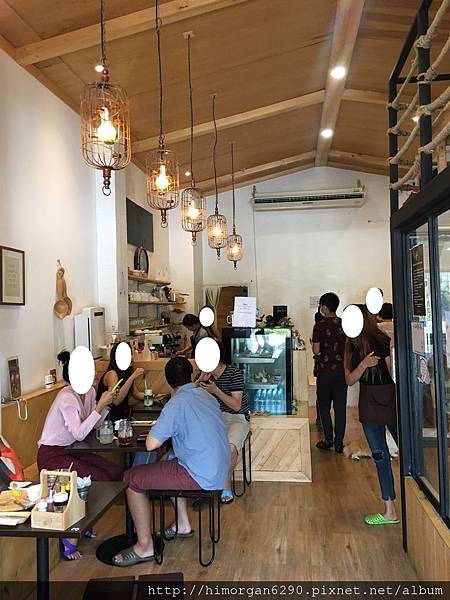 little zoo cafe-1.JPG little zoo cafe-1.JPG