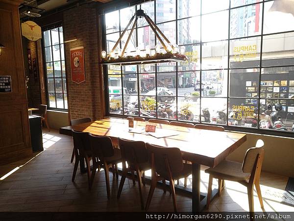 Campus Cafe-3.jpg Campus Cafe-3.jpg