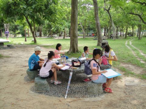 [小二]我的暑期安親班 ~ 清大寫生(100.7.6)