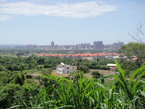 炎炎夏日裡的一頓午餐(100.7.21) 炎炎夏日裡的一頓午餐(100.7.21)
