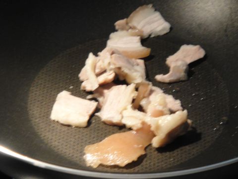 廚房之歌 ~ 夏日餐桌的涼與熱、濃與淡 ~ 肉片泡菜炒苦瓜(100.8.8) 廚房之歌 ~ 夏日餐桌的涼與熱、濃與淡 ~ 肉片泡菜炒苦瓜(100.8.8)