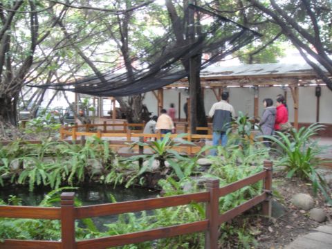 周末遊記~科學航空館和義美見學館(100.12.15) 周末遊記~科學航空館和義美見學館(100.12.15)