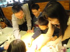 吃尾牙(100.12.25) 吃尾牙(100.12.25)